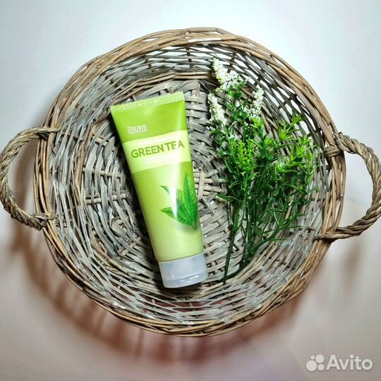 Корейский пилинг-гель скатка с зелёным чаем