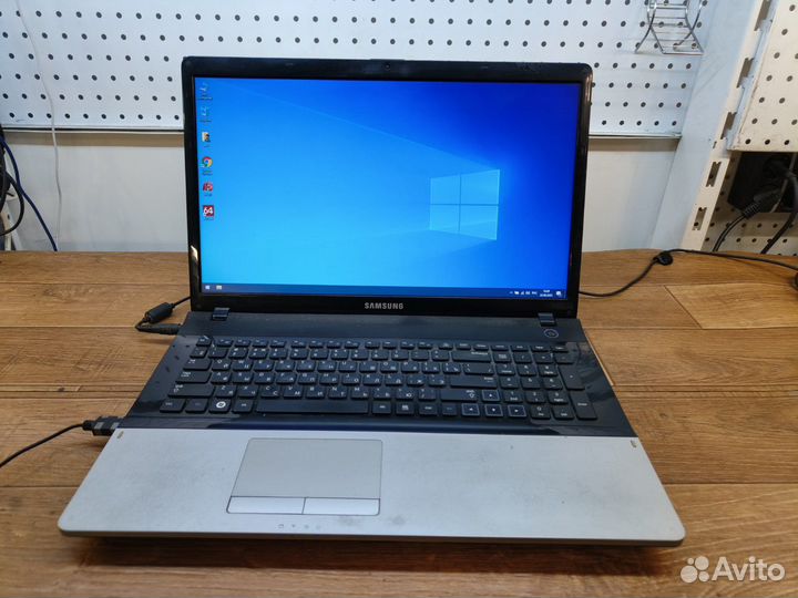 Большой ноутбук 17