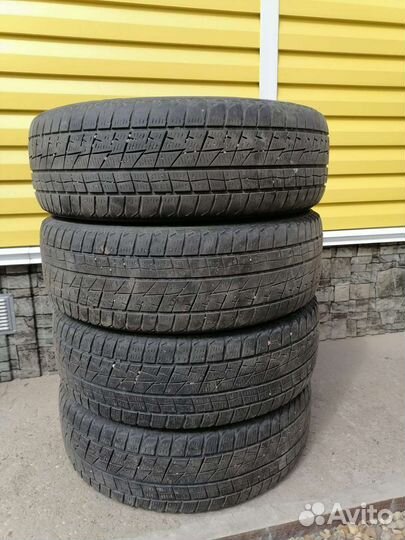 Goform W766 225/60 R18