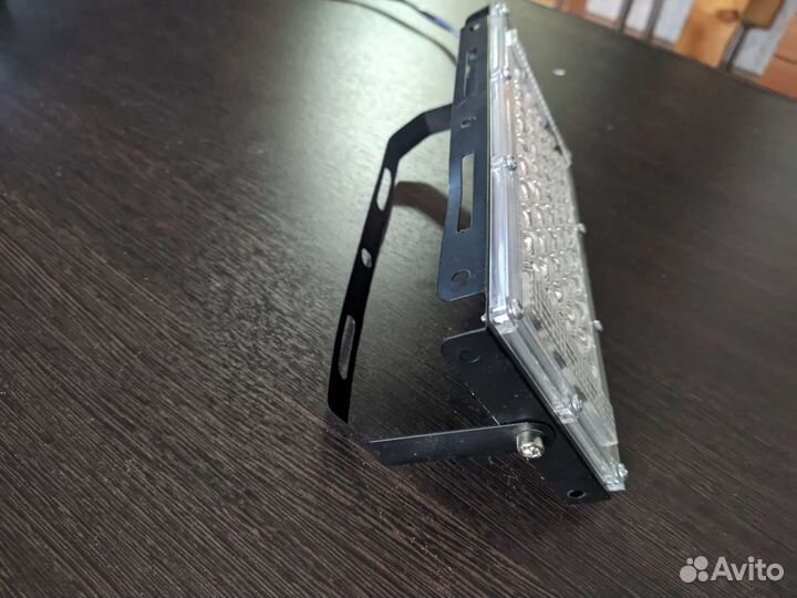 Фитолампа, прожектор для растений профессиональный