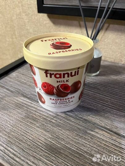 Малина в шоколаде