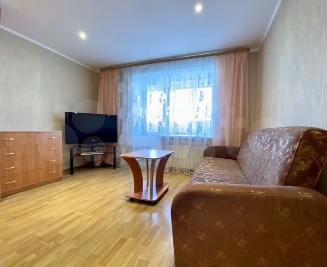 1-к. квартира, 50 м², 4/19 эт.