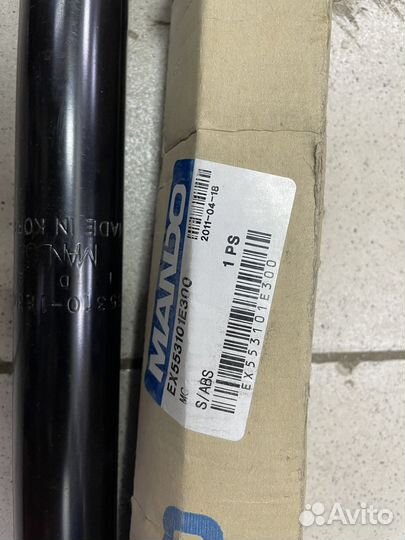 Стойки звдние фирмы mando на hyundai accent