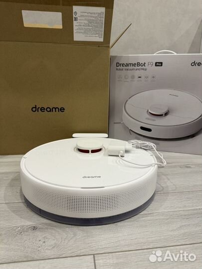 Робот пылесос Dreame bot