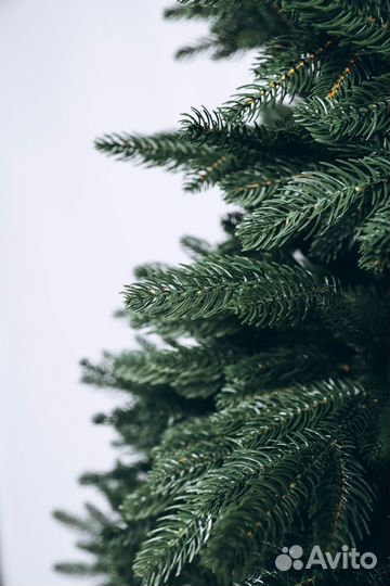 Ель литая 240