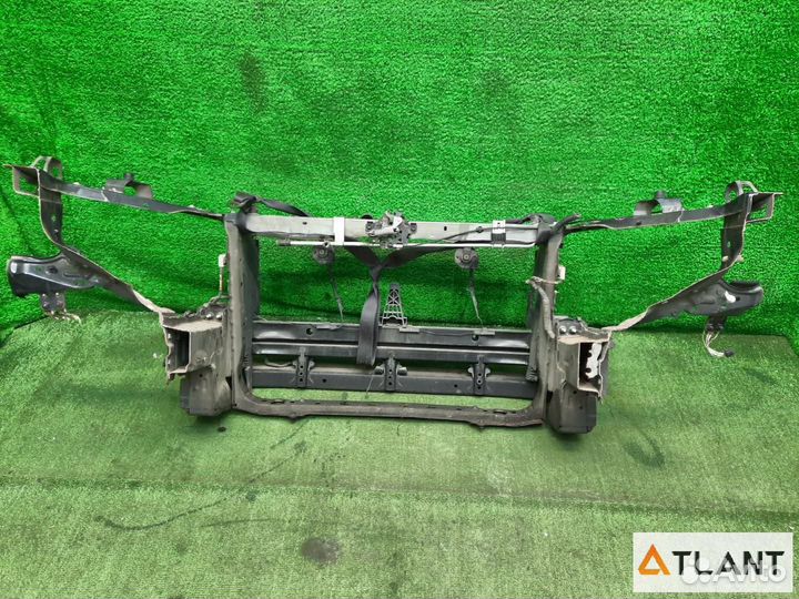 Рамка радиатора toyota RAV4