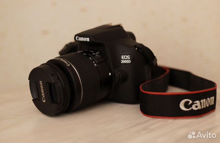 Фотоаппарат Canon 2000d 18-55III + объектив 50 мм