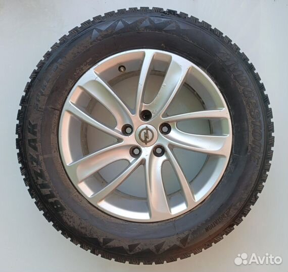 Колеса 215 65 16 Bridgestone Blizzak Spike-01