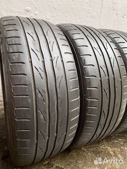 Kumho Ecsta PS31 215/50 R17