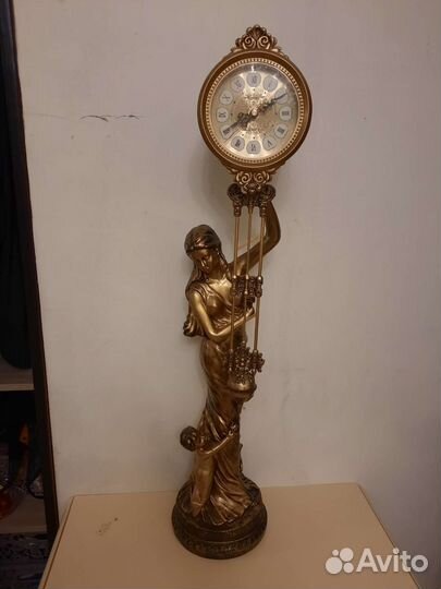 Олимпийский мишка штангист