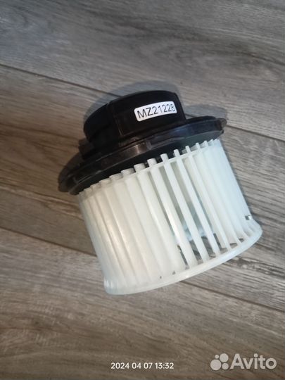 Мотор отопителя печки, Nissan JY12, NY12, Y12