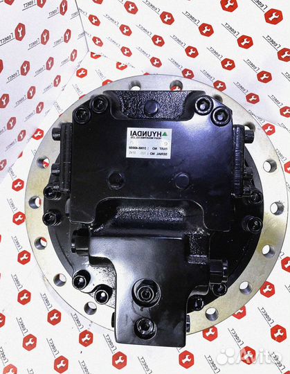 Мотор хода Hyundai R290LC-9 31N8-40060