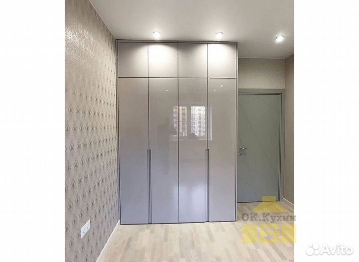 Встраиваемый шкаф