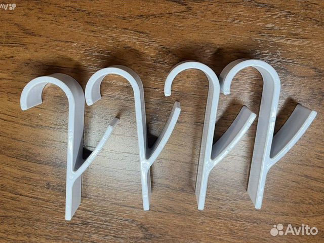 Вешалки для одежды и шарфов