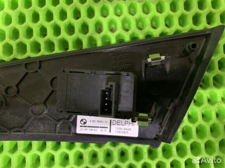 Кнопка стеклоподъемника BMW 5 E60