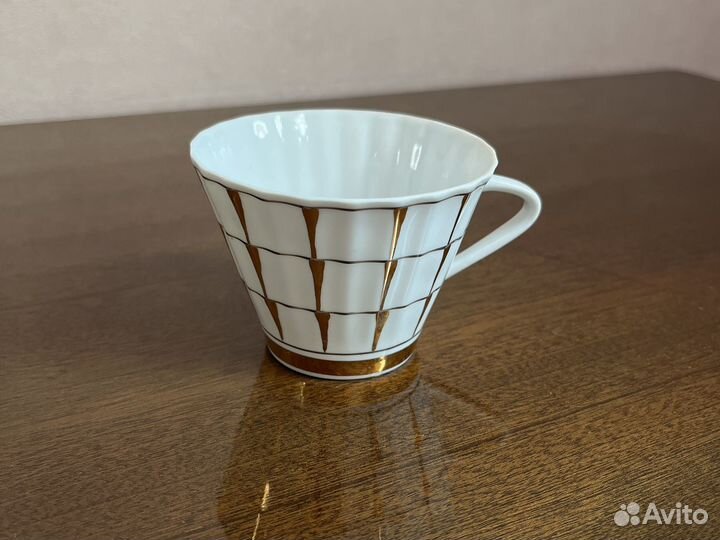 Сервиз чайный фарфор золотая клетка верблики дфз