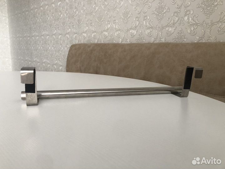 Кухонный держатель для полотенец