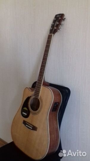 Гитара для левши