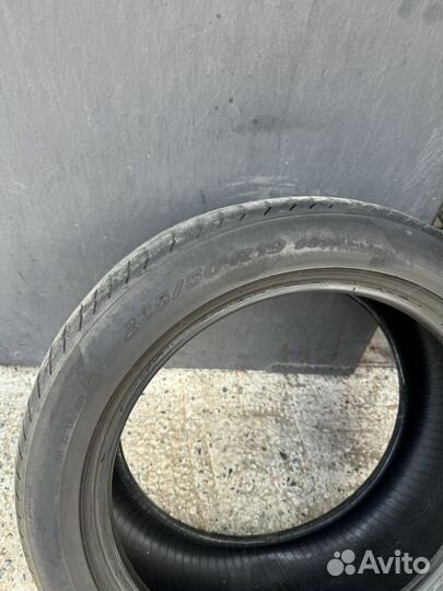 Pirelli P Zero 235/50 R19