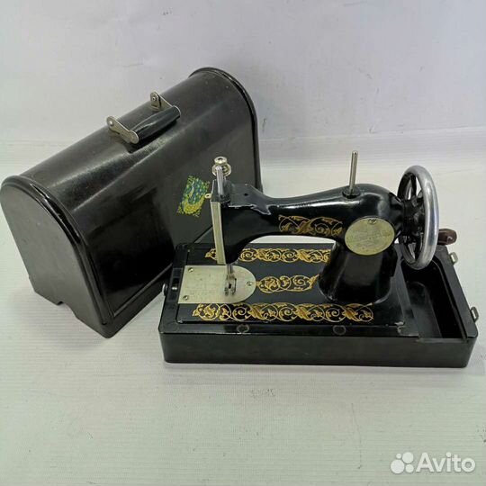 Швейная машинка детская в коробке