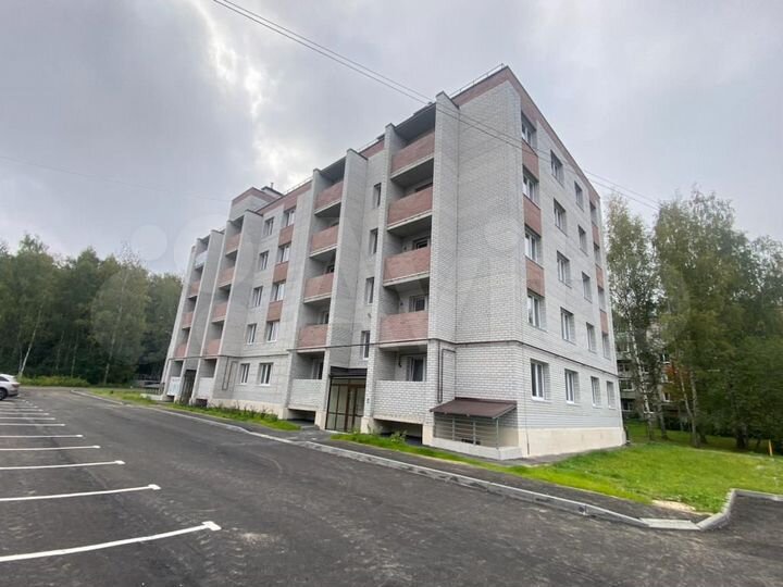 2-к. квартира, 49,2 м², 1/6 эт.