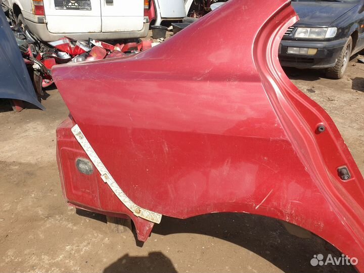 Заднее правое крыло Lancer X 10 лансер х