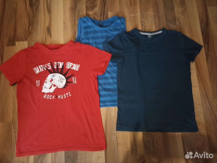 Одежда для мальчика (джинсы, толстовки и тд)