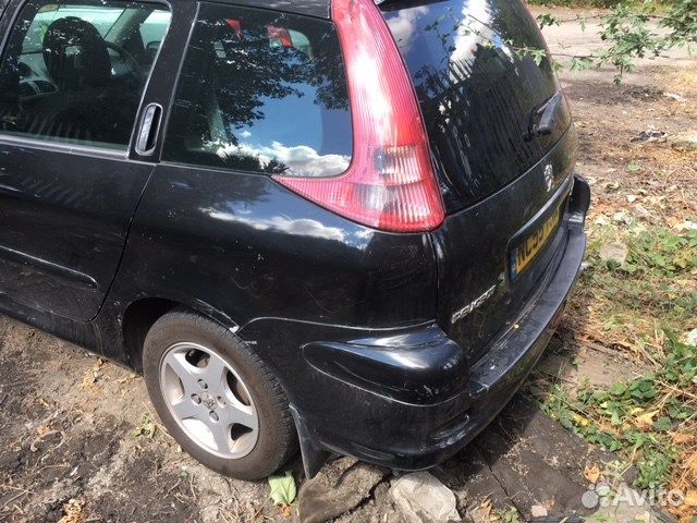 Разбор на запчасти Peugeot 206