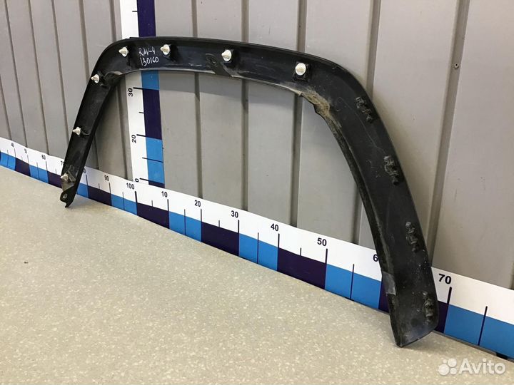 Накладка переднего крыла левого Toyota RAV 4 2018
