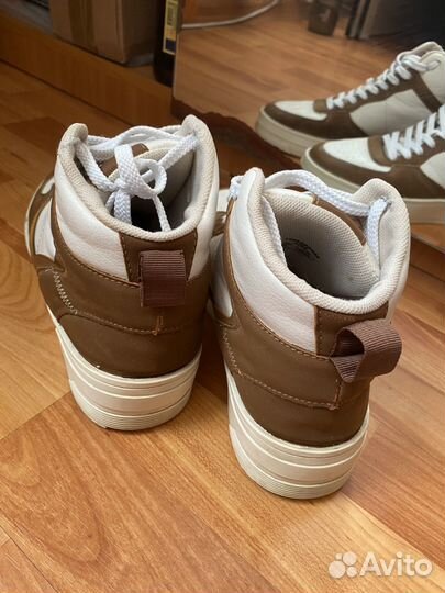 Кроссовки женские 40 размер