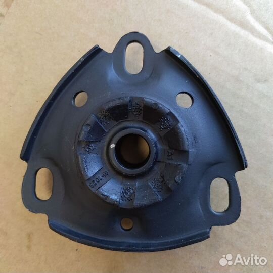 Опора переднего амортизатора ruville 825700