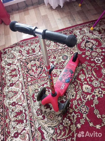 Самокат детский трехколесный бу