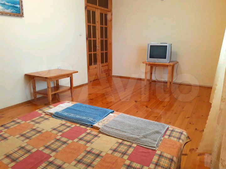 2-к. квартира, 55 м², 2/5 эт.