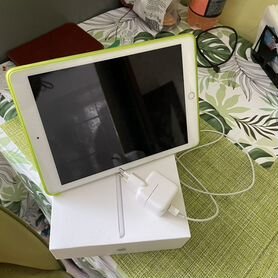 Планшет apple iPad