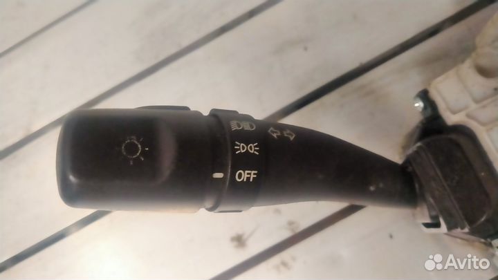 Переключатель подрулевой для Hyundai Tucson