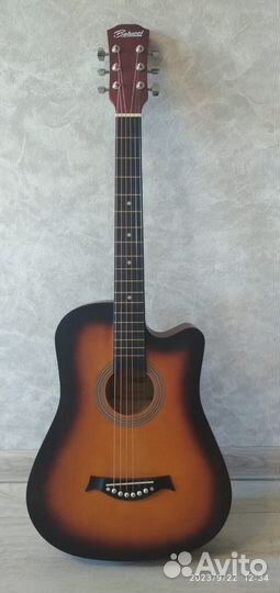 Акустическая гитара