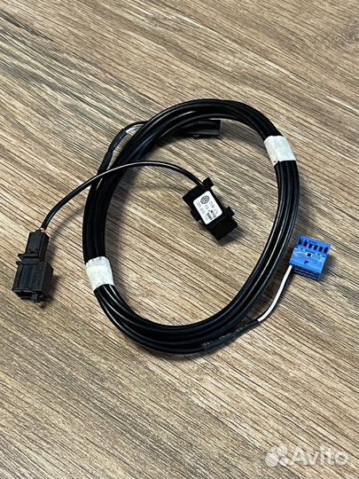 Штатный микрофон