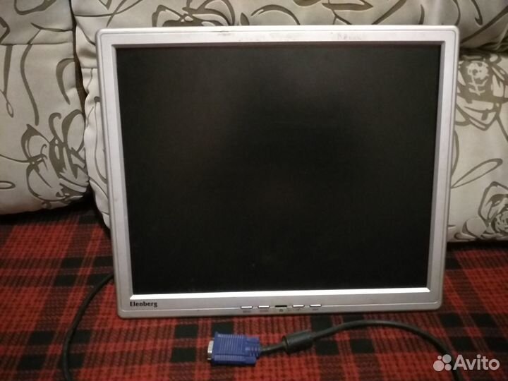 Монитор Elenberg 1790BS на запчасти