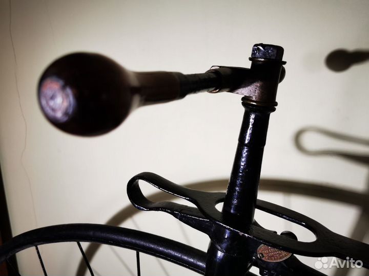 Старинный пенни-фартинг (велосипед - паук)