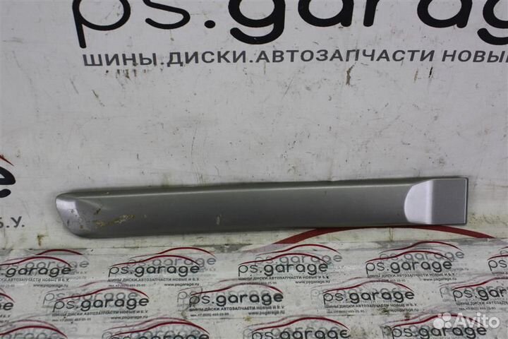 Молдинг двери задней правой Nissan X-Trail T30