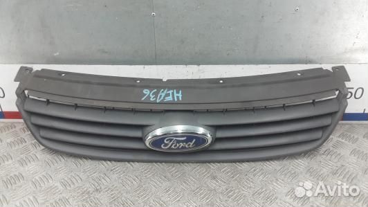 Решетка радиатора ford C-MAX 1 (HEA36G101)