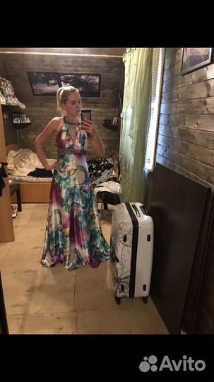 Вечернее платье