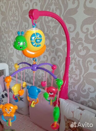 Мобиль музыкальный на кроватку