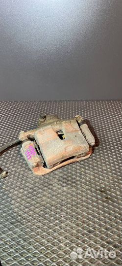 Суппорт тормозной передний правый Kia Cerato 4 BD