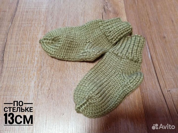 Носки, варежки вязаные(ручной работы)