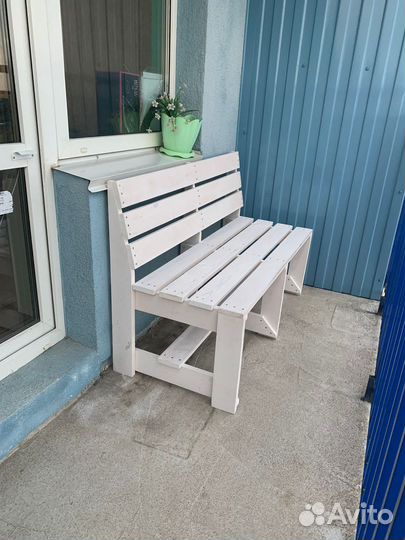 Скамейка на балкон