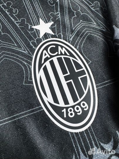 Rafa Leao AC Milan футбольное поло puma