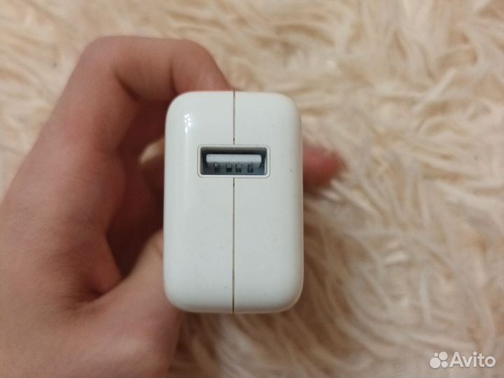 Блок питания для iPhone