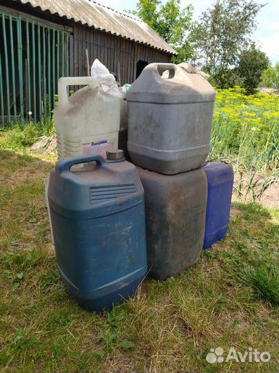 Канистра пластиковая