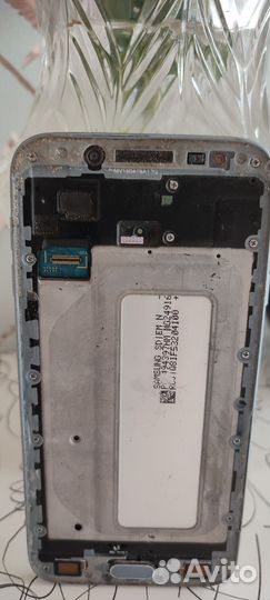 Телефон Samsung j7